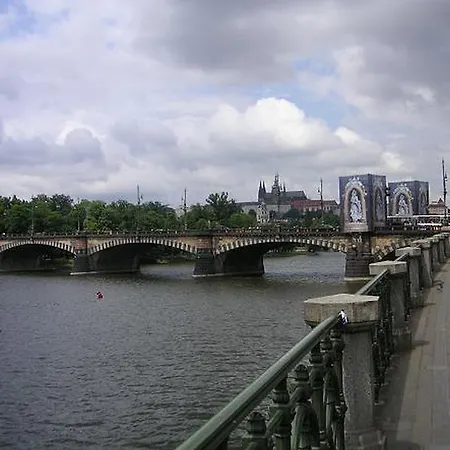 Apartament Janalex National Theatre Praga